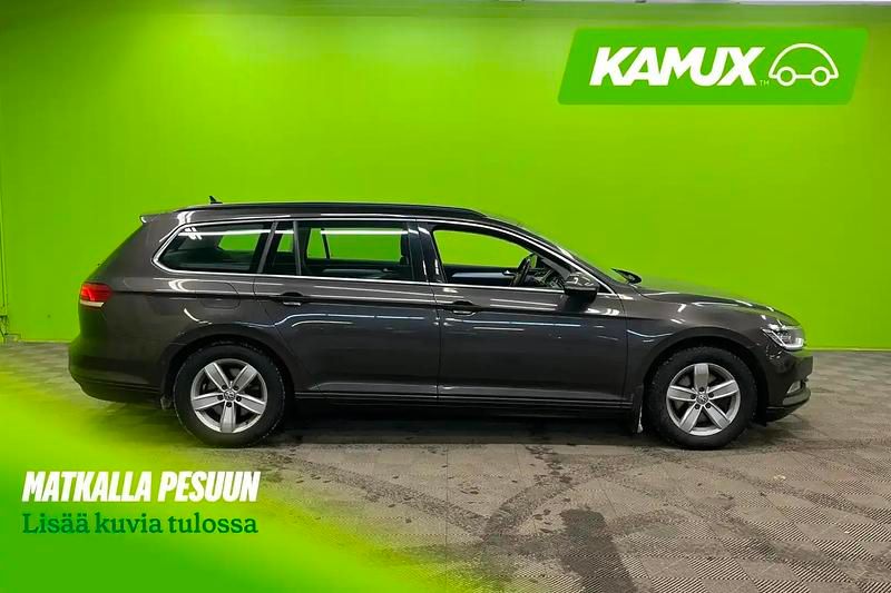 Käytetty VW Passat Comfortline 125 HP (91 kW) 2018 Ruskea Farmari
