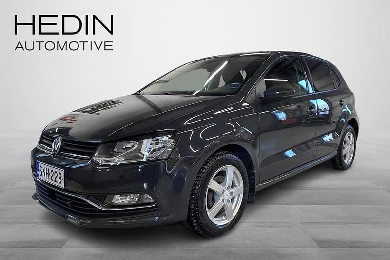 Käytetty VW Polo Highline 90 HP (66 kW) 2015 Harmaa Viistoperä