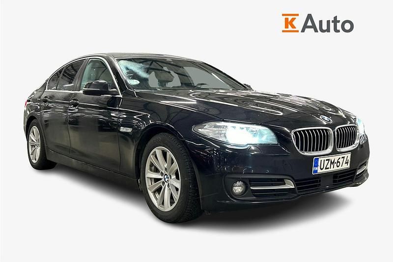Käytetty BMW 520 Exclusive 190 HP (139 kW) 2016 Musta Sedan