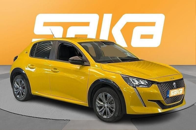 Käytetty Peugeot e-208 Active 100 kW (136 HP) 2022 Viistoperä