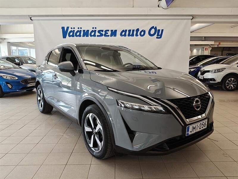 Harmaa Käytetty 2021 Nissan Qashqai Katumaasturi | 25 400 € (Perustarjous) - Kuva 1/4