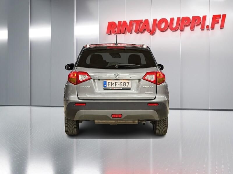 Käytetty Suzuki Vitara 140 HP (102 kW) 2016 Viistoperä