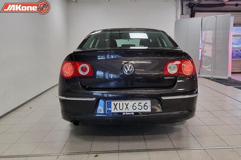Käytetty VW Passat Comfortline 105 HP (77 kW) 2010 Sedan
