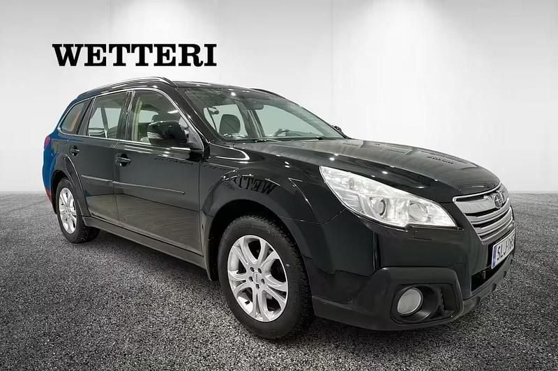 Käytetty Subaru Outback 173 HP (127 kW) 2014 Musta Farmari