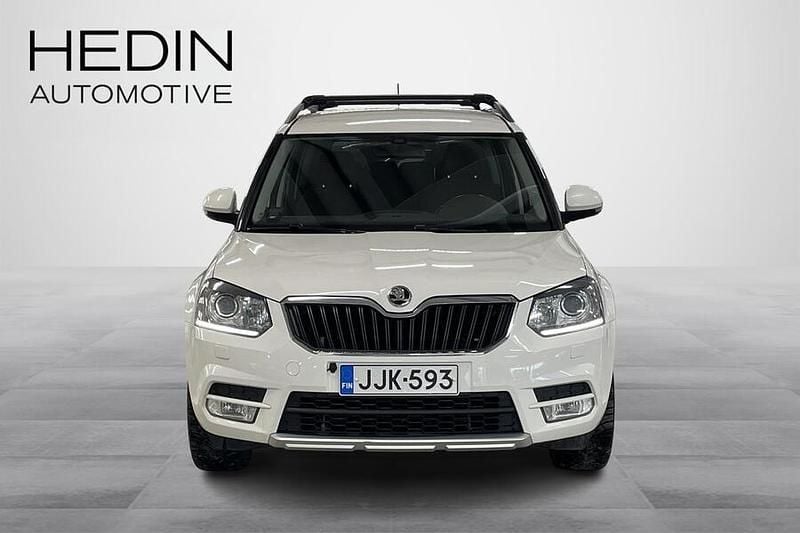 Käytetty Skoda Yeti Elegance 105 HP (77 kW) 2014 Katumaasturi
