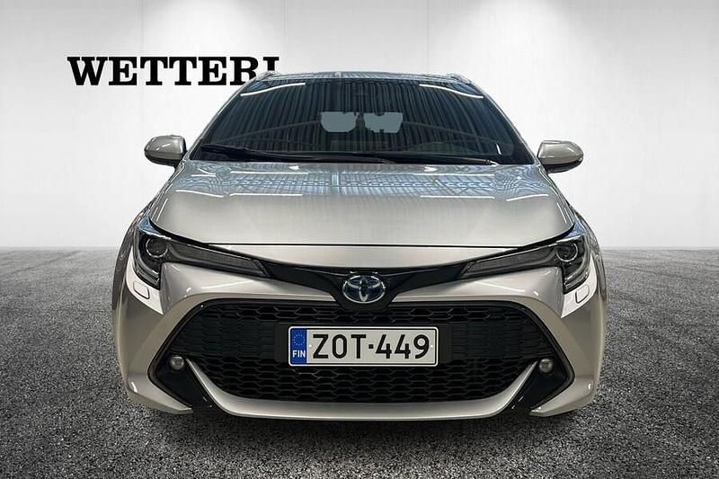 Käytetty Toyota Corolla Edition 122 HP (89 kW) 2023 Farmari