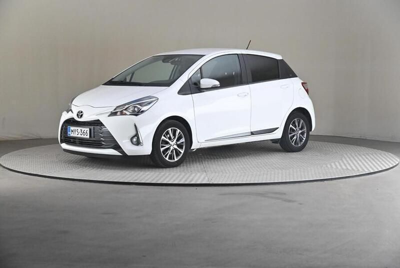 Käytetty 2020 Toyota Yaris Multidrive S Viistoperä | 13 500 € (Hyvä tarjous) - Kuva 1/4
