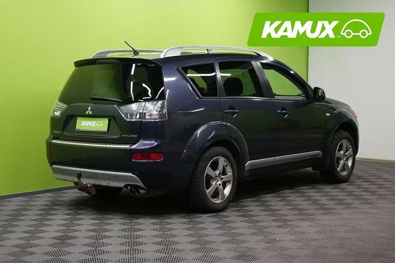 Käytetty Mitsubishi Outlander Intense 140 HP (102 kW) 2009 Sininen Katumaasturi