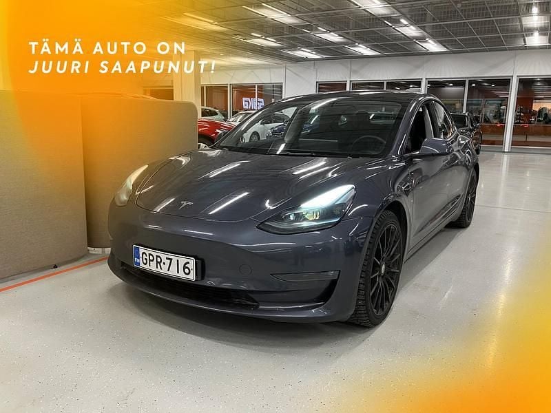 Käytetty 2022 Tesla Model 3 Performance Sedan | 33 780 € (Perustarjous) - Kuva 1/4