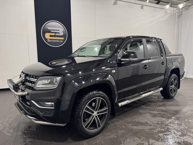 Käytetty VW Amarok Highline 224 HP (164 kW) 2017 Musta Nouto
