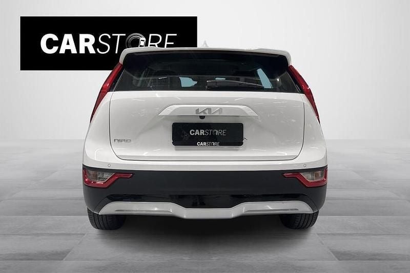 Käytetty Kia e-Niro 150 kW (204 HP) 2023 Katumaasturi