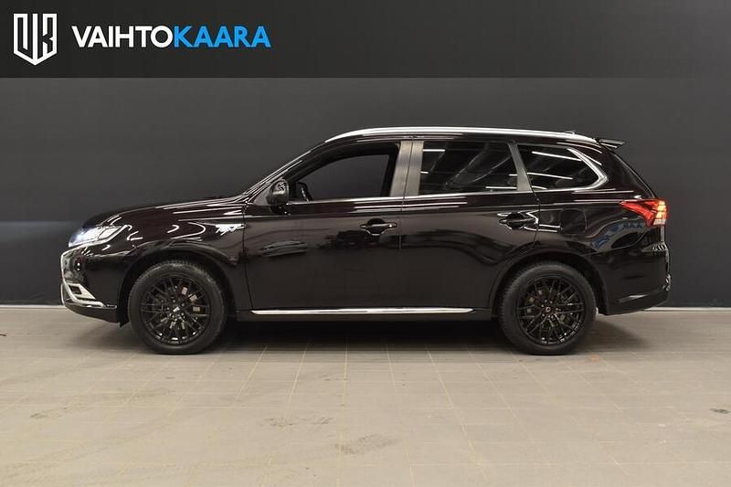 Käytetty Mitsubishi Outlander P-HEV 135 HP (99 kW) 2019 Katumaasturi