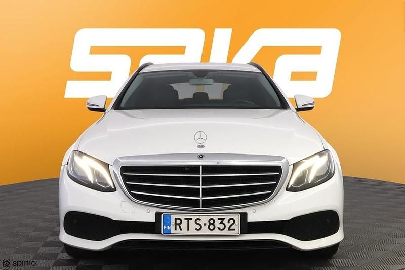 Käytetty Mercedes E200 150 HP (110 kW) 2018 Farmari