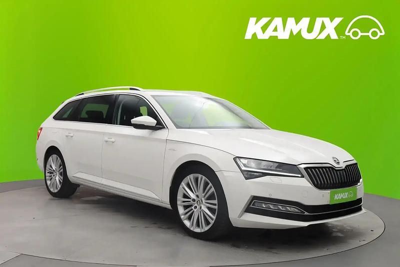 Valkoinen Käytetty 2021 Skoda Superb LAURIN & KLEMENT Farmari | 32 680 € - Kuva 1/4