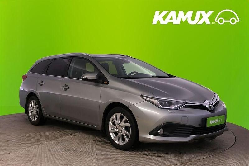 Käytetty 2015 Toyota Auris Touring Sports Multidrive S Farmari | 12 890 € (Perustarjous) - Kuva 1/3