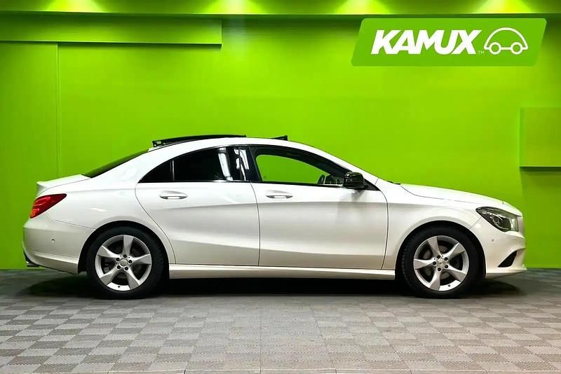 Käytetty Mercedes CLA200 156 HP (114 kW) 2013 Valkoinen Sedan