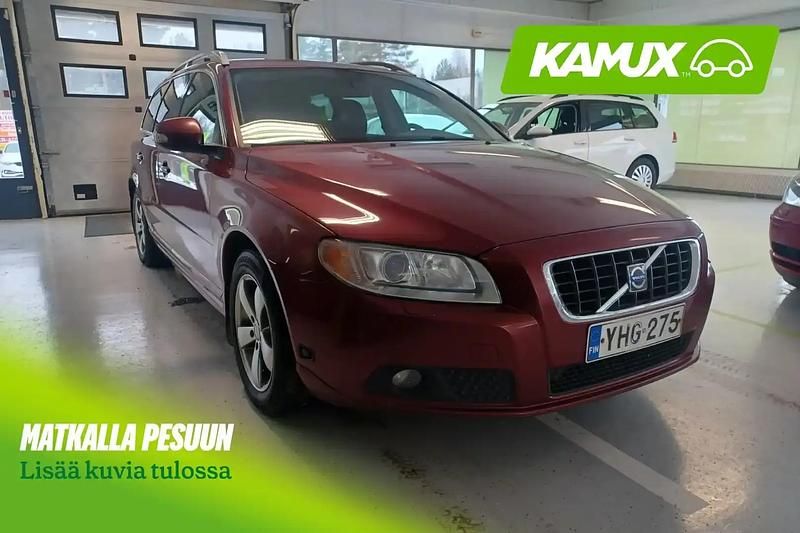 Käytetty Volvo V70 185 HP (136 kW) 2008 Punainen Farmari