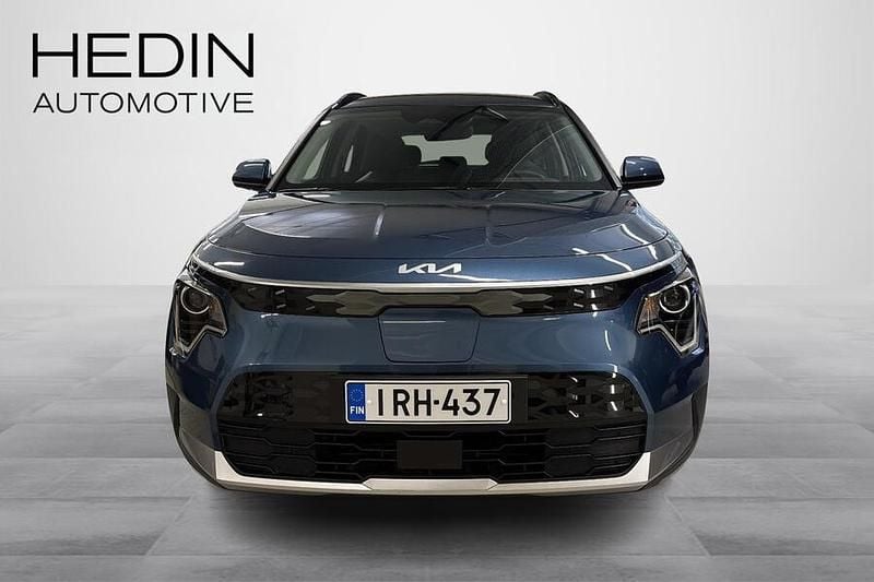 Käytetty Kia e-Niro LX 150 kW (204 HP) 2023 Sininen Katumaasturi