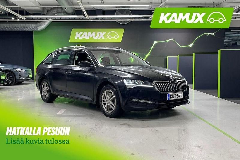 Musta Käytetty 2022 Skoda Superb Business Line Farmari | 29 900 € (Perustarjous) - Kuva 1/4