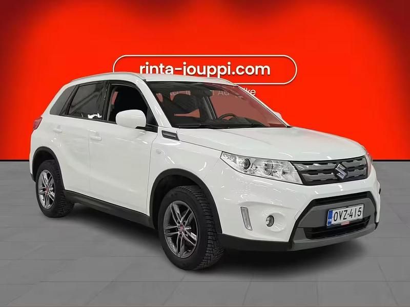 Käytetty Suzuki Vitara GL 120 HP (88 kW) 2017 Viistoperä