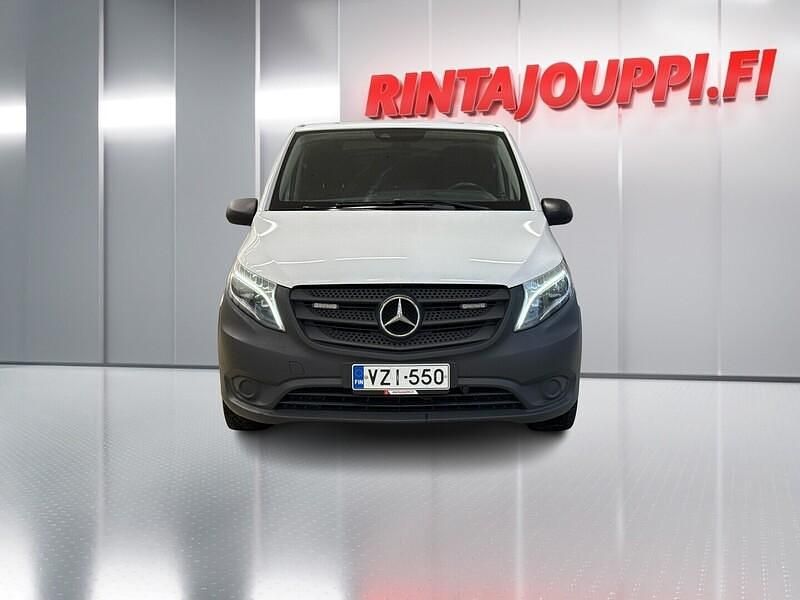Käytetty Mercedes Vito 136 HP (100 kW) 2017 Van