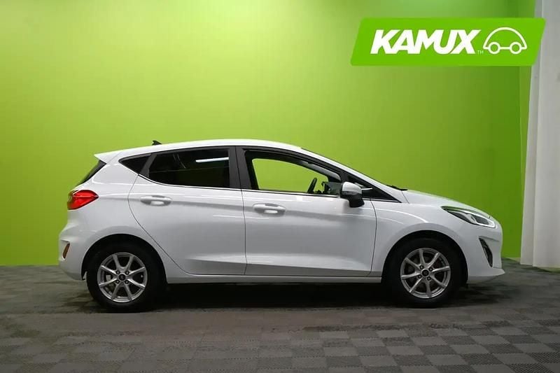 Käytetty Ford Fiesta Titanium 95 HP (69 kW) 2021 Valkoinen Viistoperä