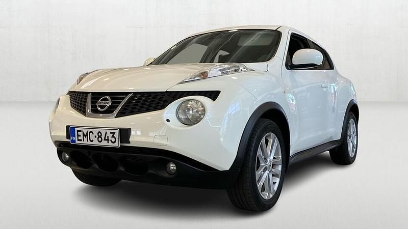 Käytetty Nissan Juke Acenta 117 HP (86 kW) 2012 Valkoinen Katumaasturi