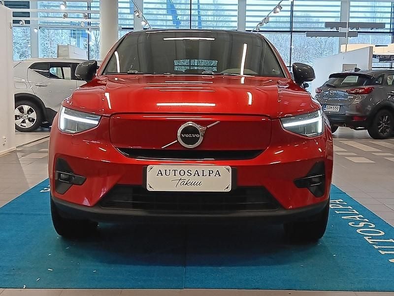 Käytetty Volvo C40 Plus 300 kW (408 HP) 2023 Katumaasturi