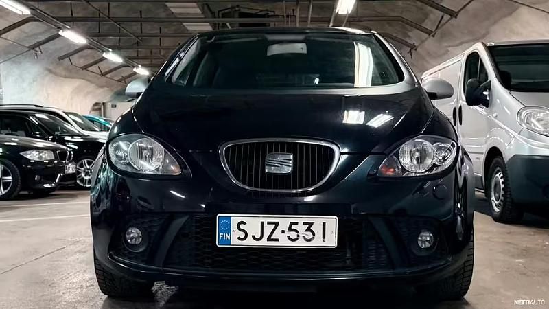 Käytetty Seat Altea FR 200 HP (147 kW) 2008 Tila-auto