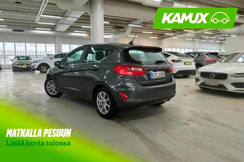 Käytetty Ford Fiesta Titanium S 125 HP (91 kW) 2021 Hopea / harmaa Viistoperä