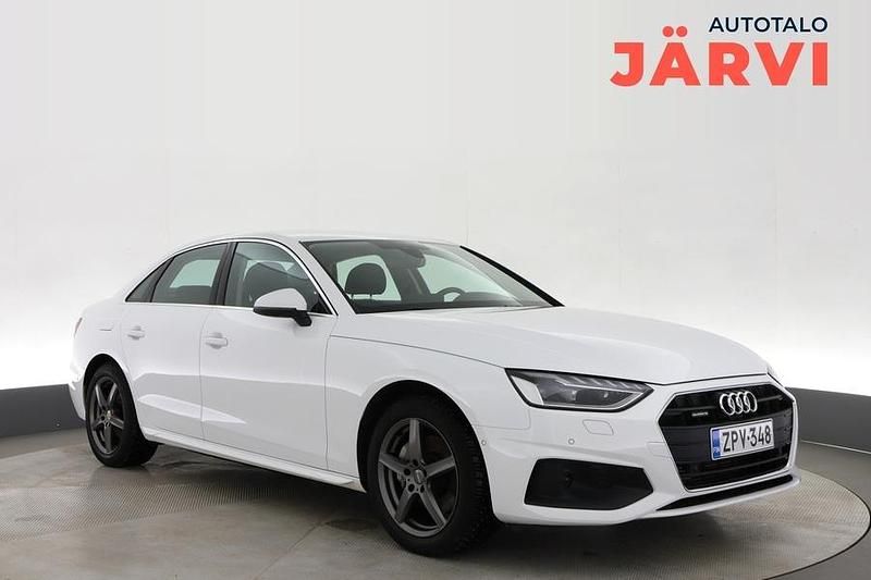 Käytetty Audi A4 204 HP (150 kW) 2023 Valkoinen Sedan