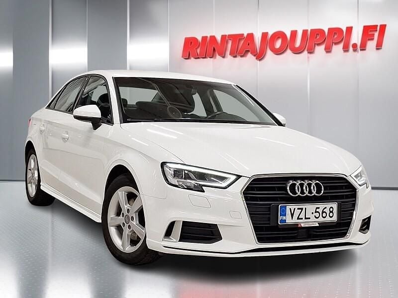 Valkoinen Käytetty 2018 Audi A3 Business Sedan | 17 990 € (Hieman kallis) - Kuva 1/3