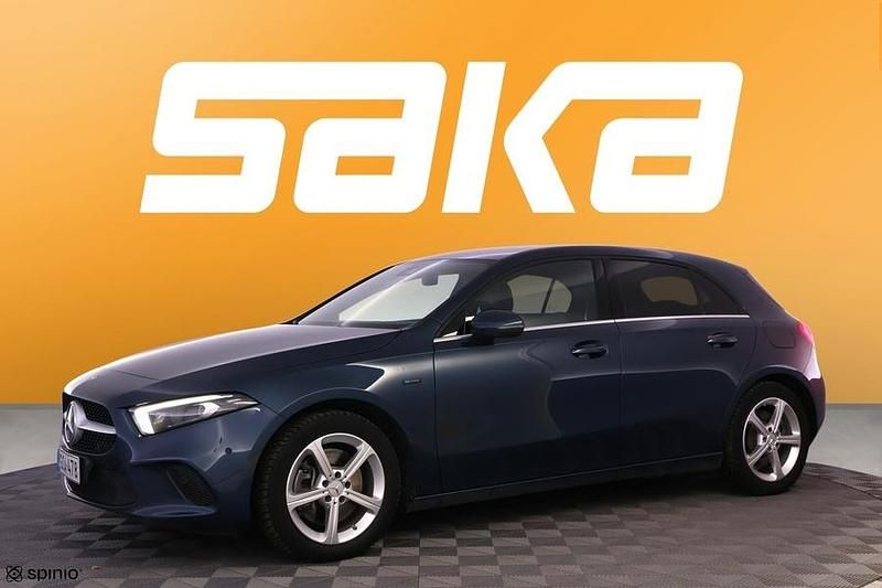 Käytetty Mercedes A250 Business 218 HP (160 kW) 2021 Viistoperä