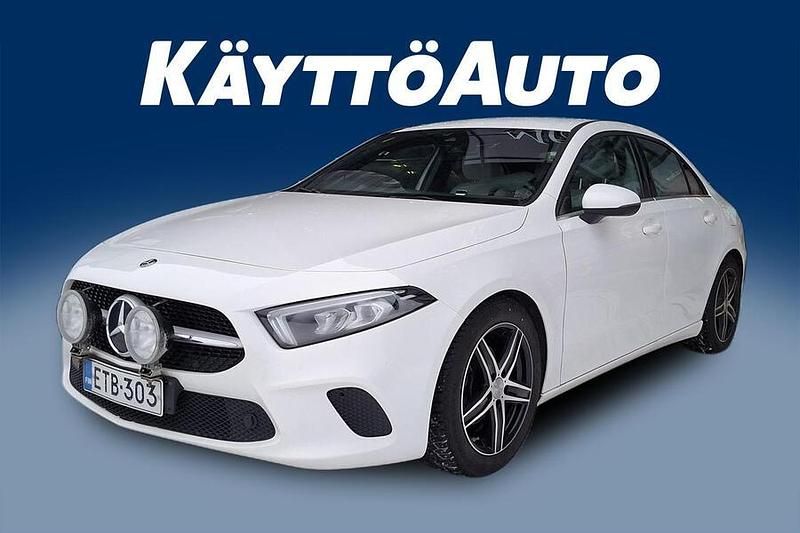Käytetty 2020 Mercedes A180 Business Sedan | 17 900 € (Perustarjous) - Kuva 1/4