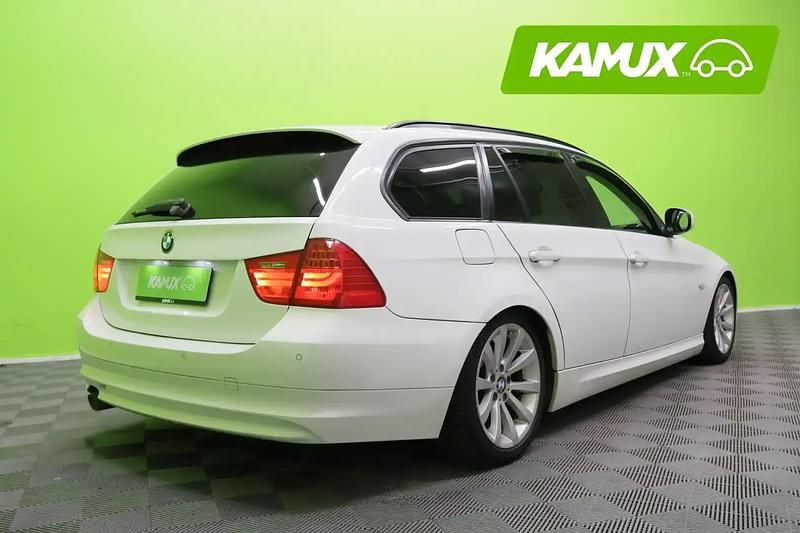 Käytetty BMW 320 184 HP (135 kW) 2011 Farmari