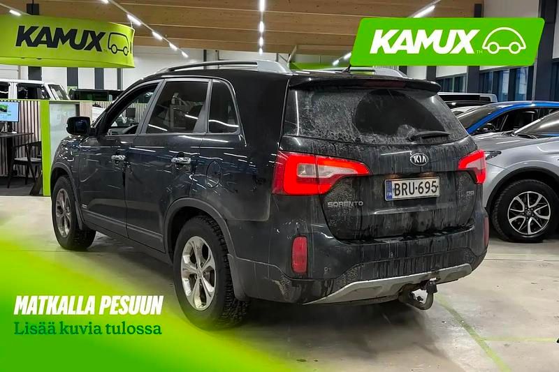 Käytetty Kia Sorento EX 197 HP (144 kW) 2015 Musta Katumaasturi