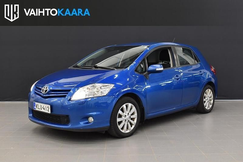 Käytetty 2010 Toyota Auris Sol Viistoperä | 7 800 € - Kuva 1/2