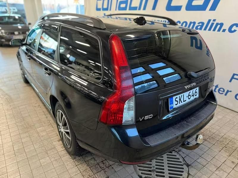 Käytetty Volvo V50 136 HP (100 kW) 2007 Farmari