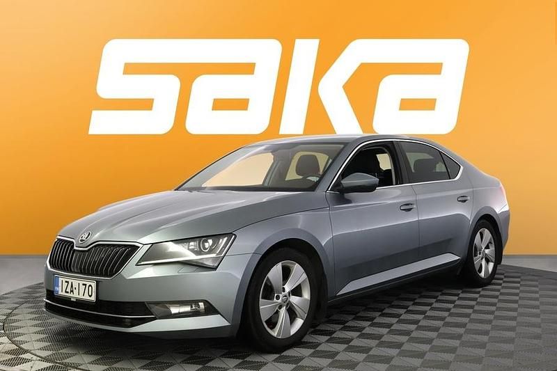 Käytetty Skoda Superb Style 180 HP (132 kW) 2016 Sedan