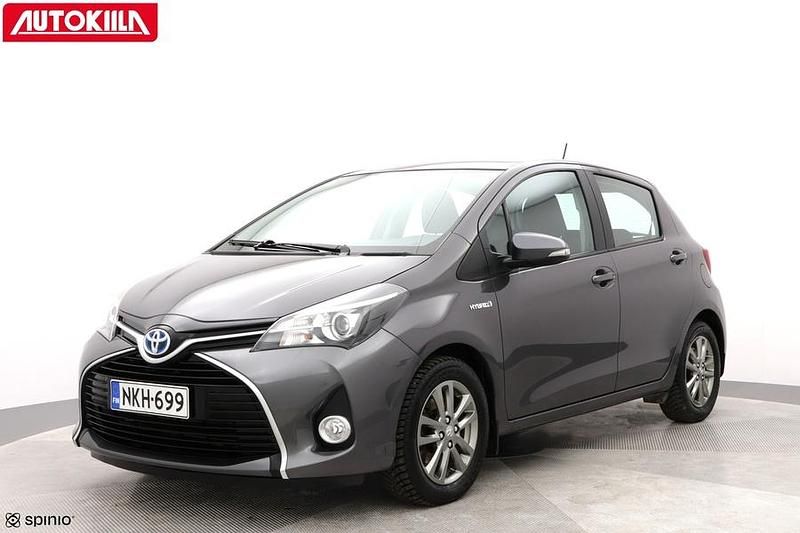 Harmaa Käytetty 2016 Toyota Yaris Hybrid Active Viistoperä | 12 850 € (Perustarjous) - Kuva 1/4