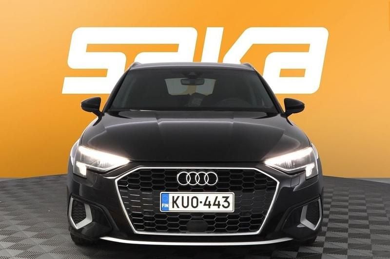 Käytetty Audi A3 Sportback g-tron 131 HP (96 kW) 2023 Viistoperä