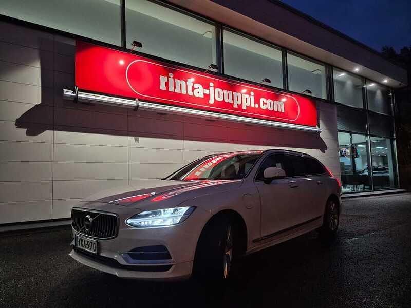 Käytetty 2018 Volvo V90 Inscription Farmari | 23 990 € (Hyvä tarjous) - Kuva 1/3