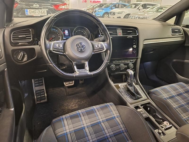 Käytetty VW Golf VII Sportline 204 HP (150 kW) 2019 Viistoperä