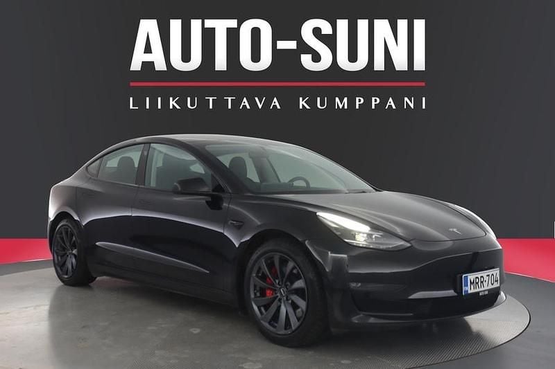 Käytetty 2023 Tesla Model 3 Performance Sedan | 33 640 € (Perustarjous) - Kuva 1/3