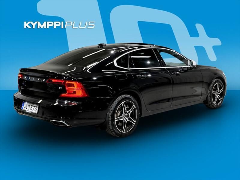 Käytetty Volvo S90 R-Design 320 HP (235 kW) 2018 Sedan