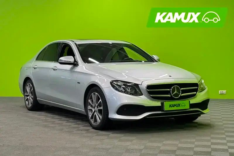 Hopea / harmaa Käytetty 2018 Mercedes E300 Business Sedan | 25 750 € (Perustarjous) - Kuva 1/4