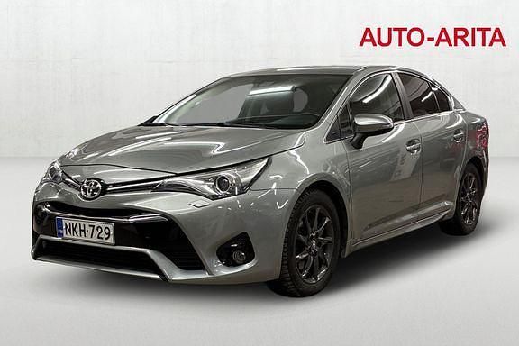Käytetty Toyota Avensis Active 143 HP (105 kW) 2016 Met. harmaa Sedan