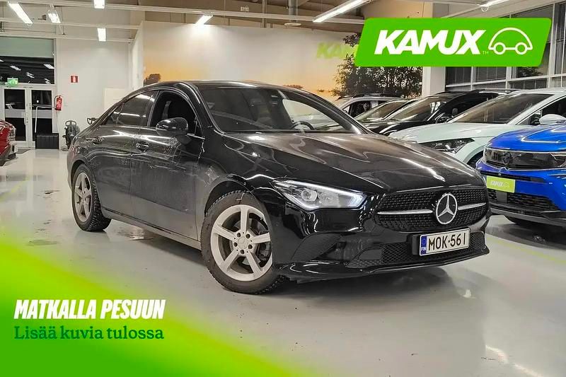 Käytetty Mercedes CLA180 Business 136 HP (100 kW) 2022 Musta Sedan