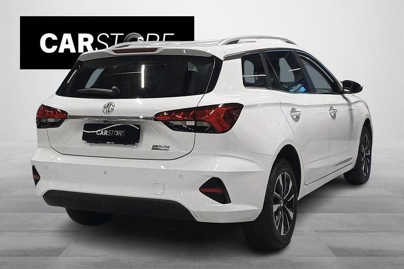 Käytetty MG MG5 EV Comfort 130 kW (177 HP) 2022 Farmari