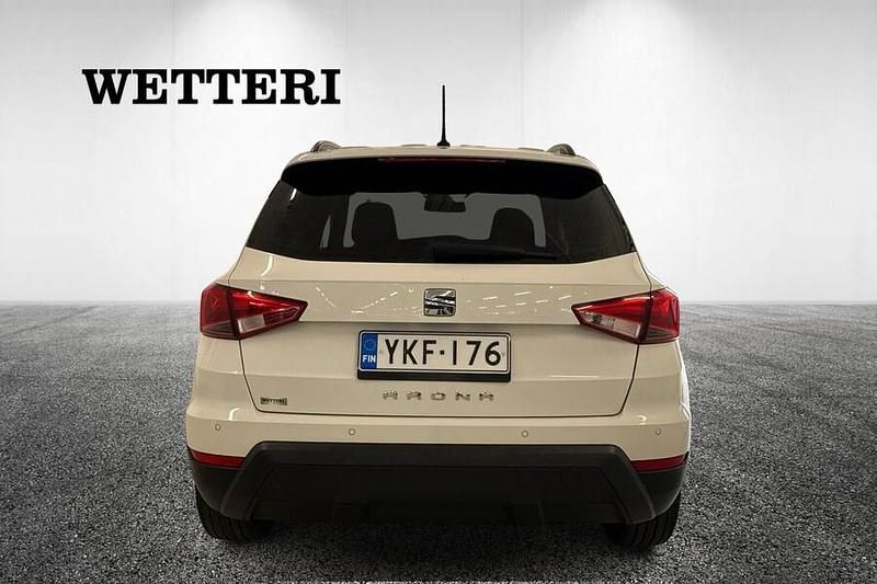 Käytetty Seat Arona Reference 95 HP (69 kW) 2018 Valkoinen Katumaasturi